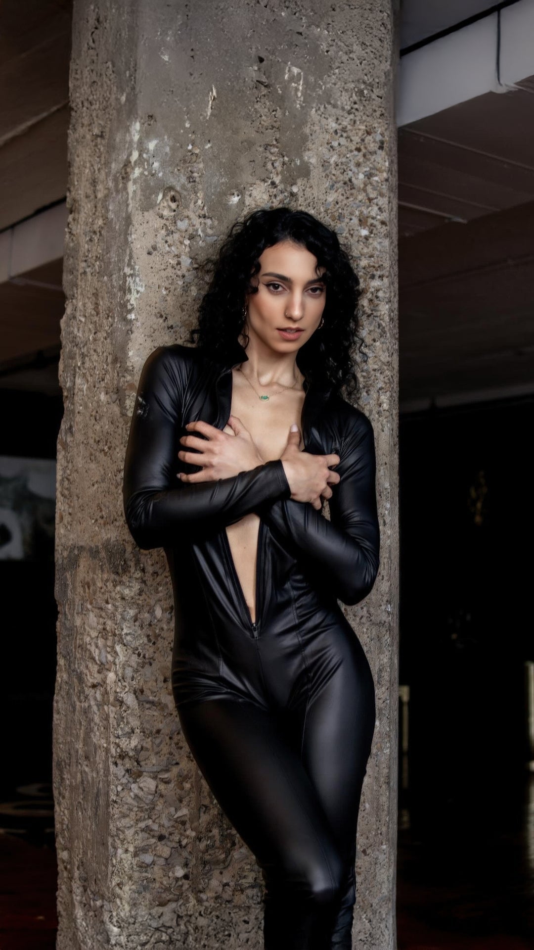 2pc Alluring Assassin Costume