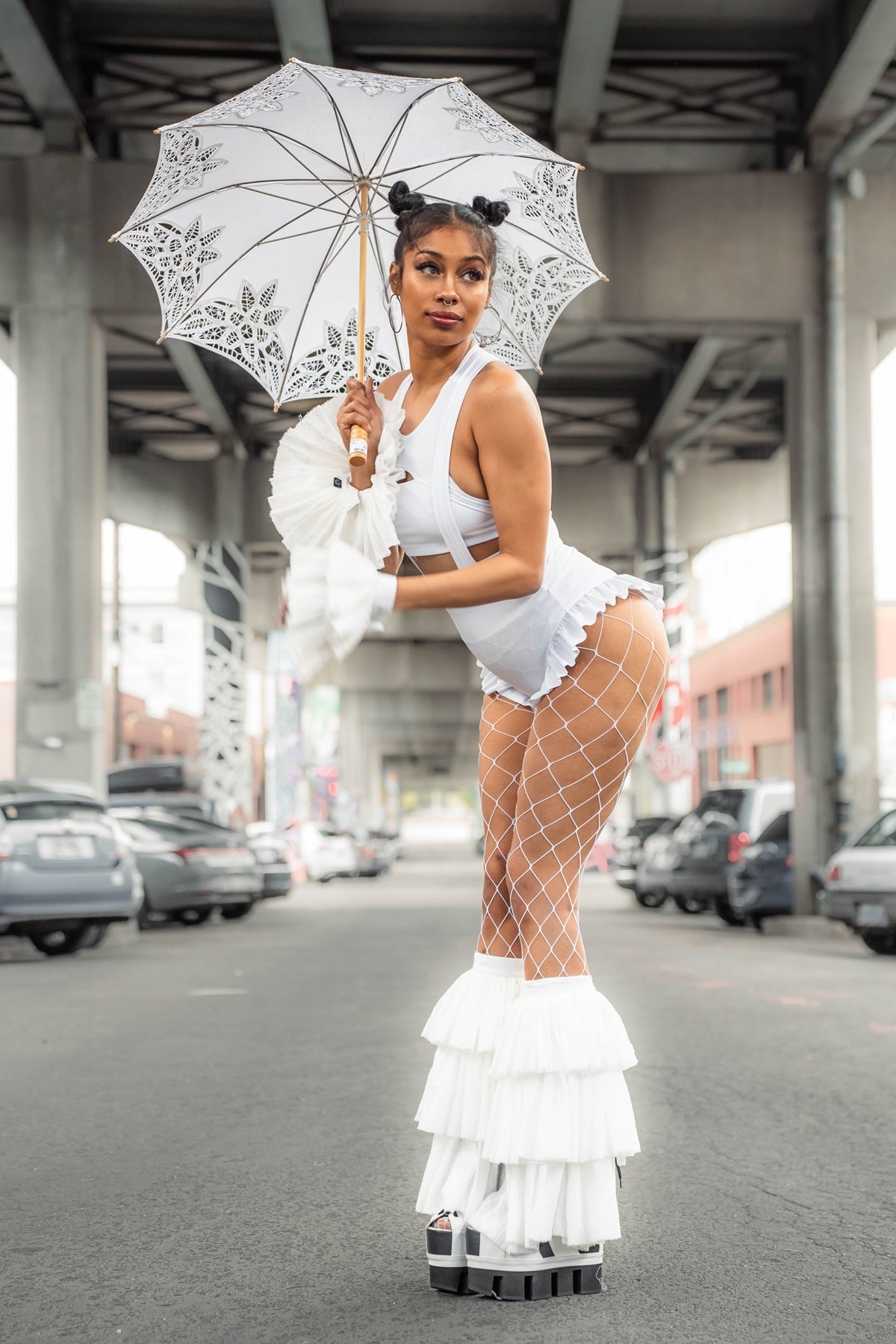 Dandy Ruffle Leg Cuffs