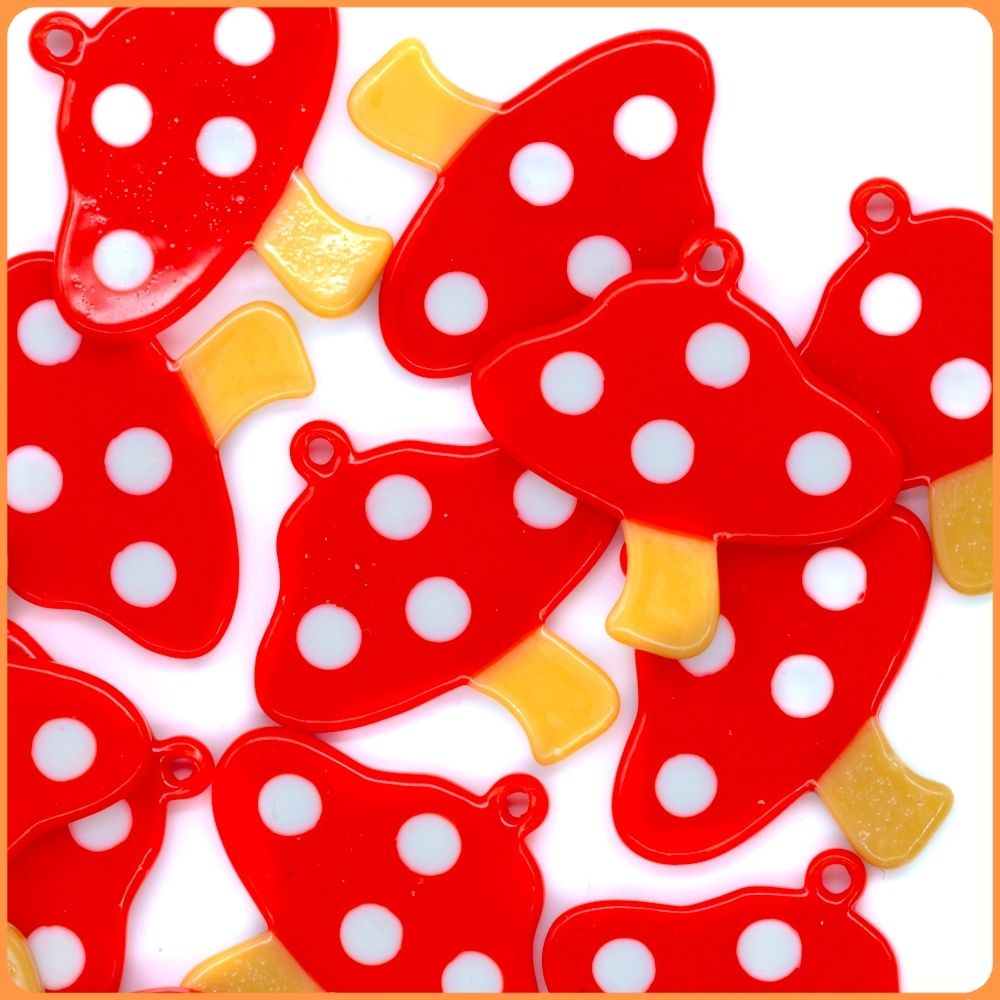Red Mushroom Kandi Charm