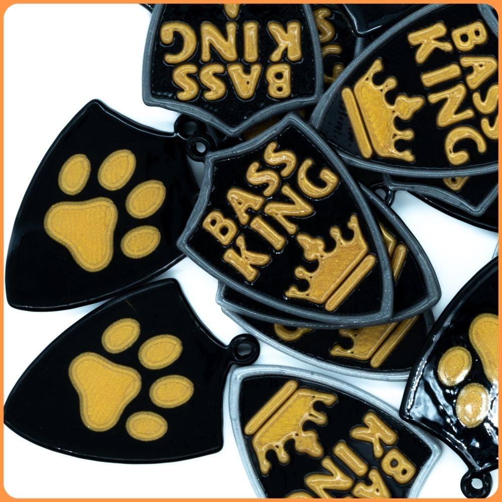 Gold Bass King Kandi Charm