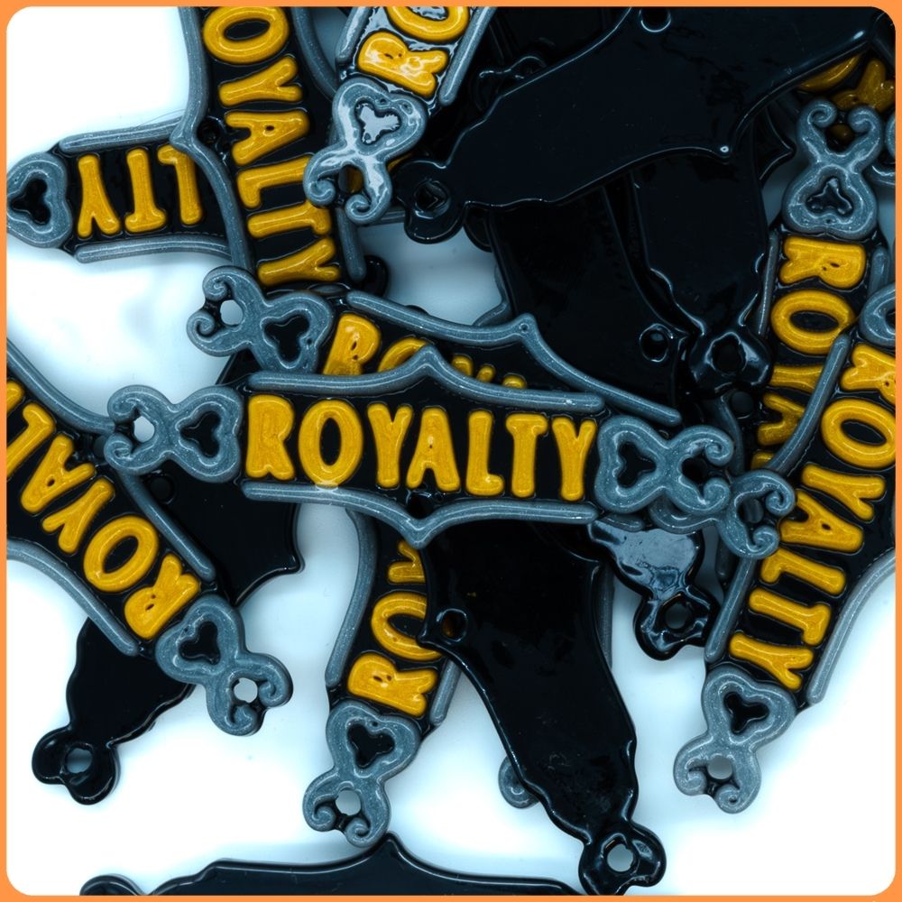 Gold Royalty Kandi Charm