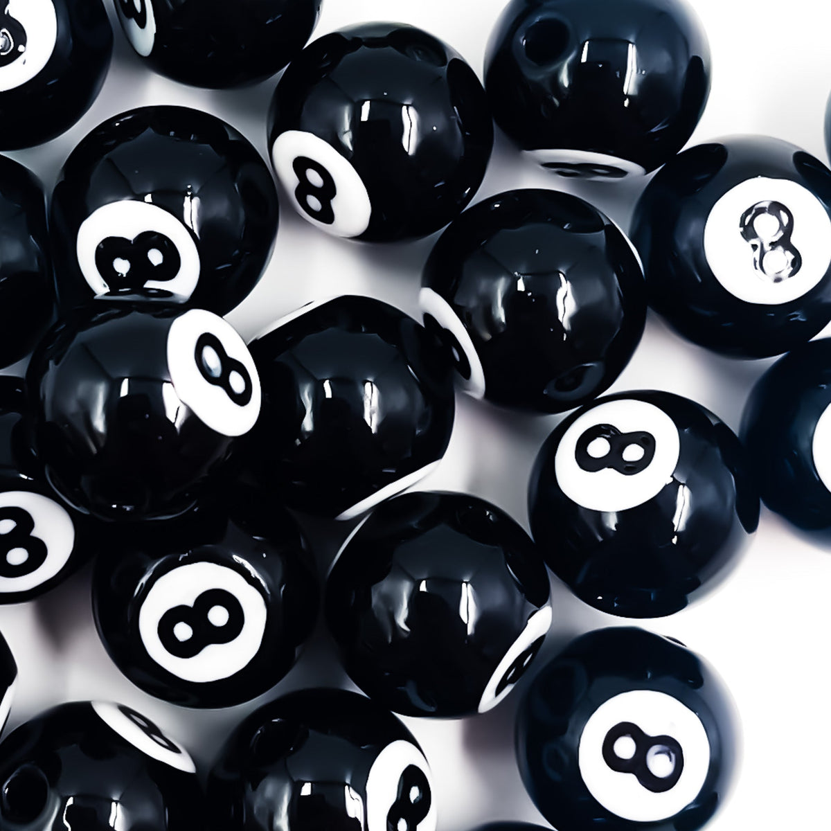 8 Ball Kandi Bead
