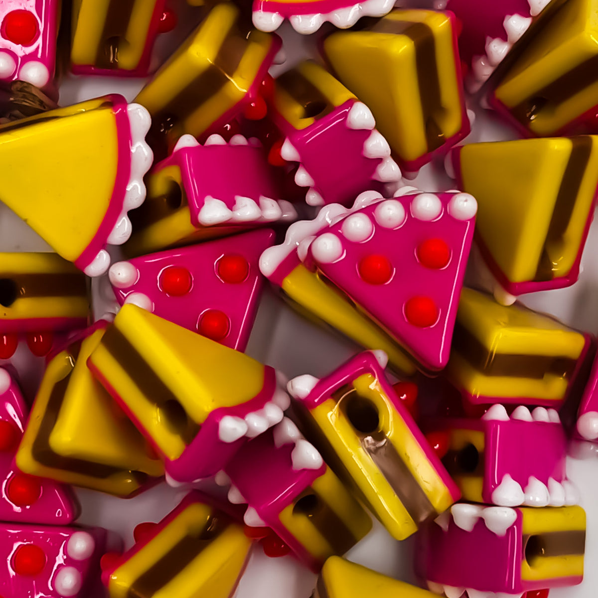 Cake Kandi Bead