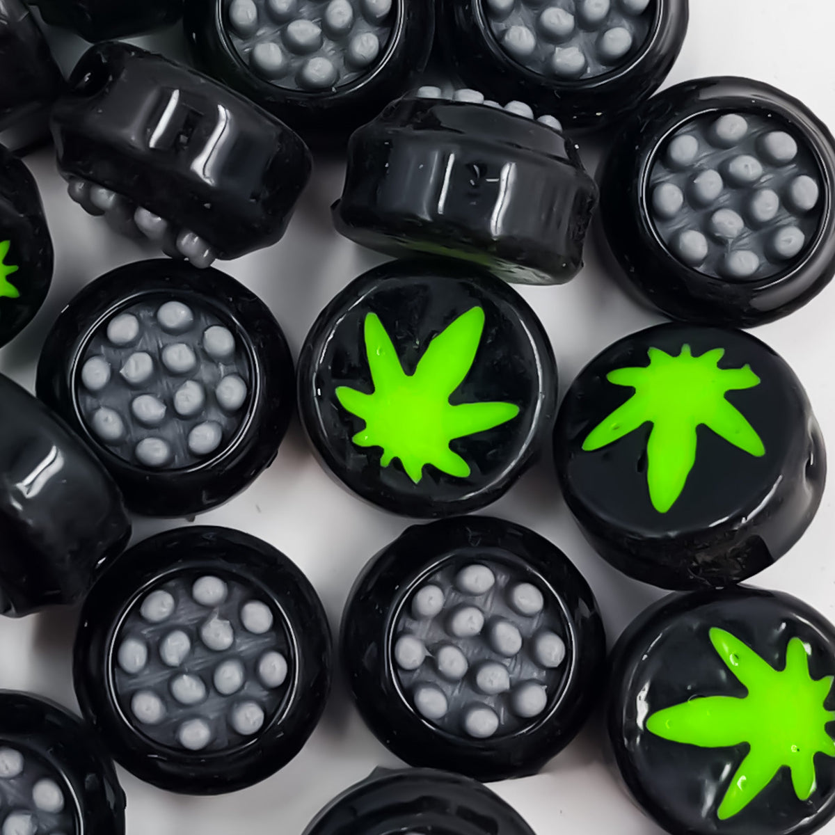 Grinder Kandi Bead
