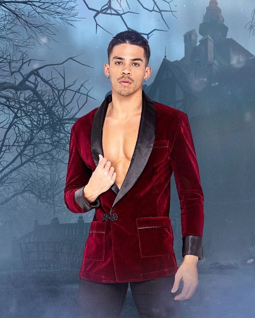 Smoke Lounge Gent Costume