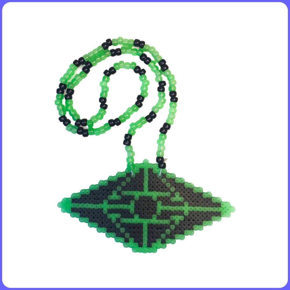 Slander Perler Necklace (Medium)