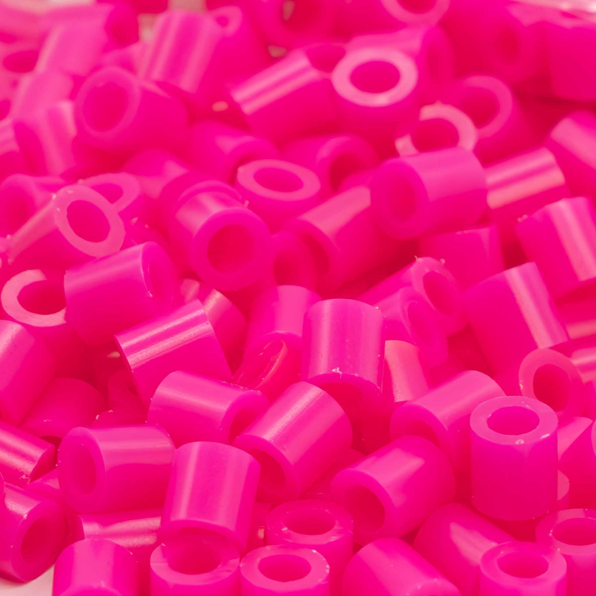 Fuchsia Fuse Beads (5mm, 1000 Pack)