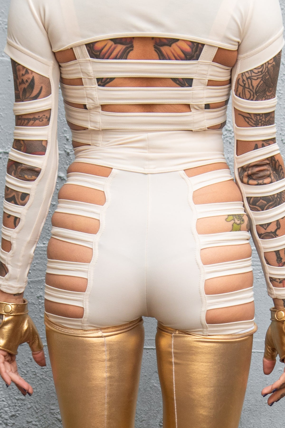 Delila Shorts