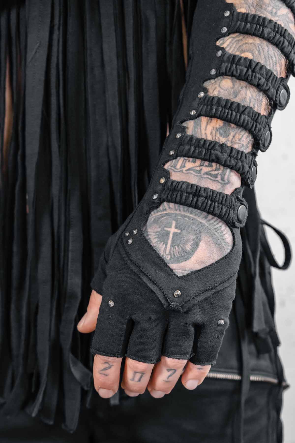 Minaret Gauntlets