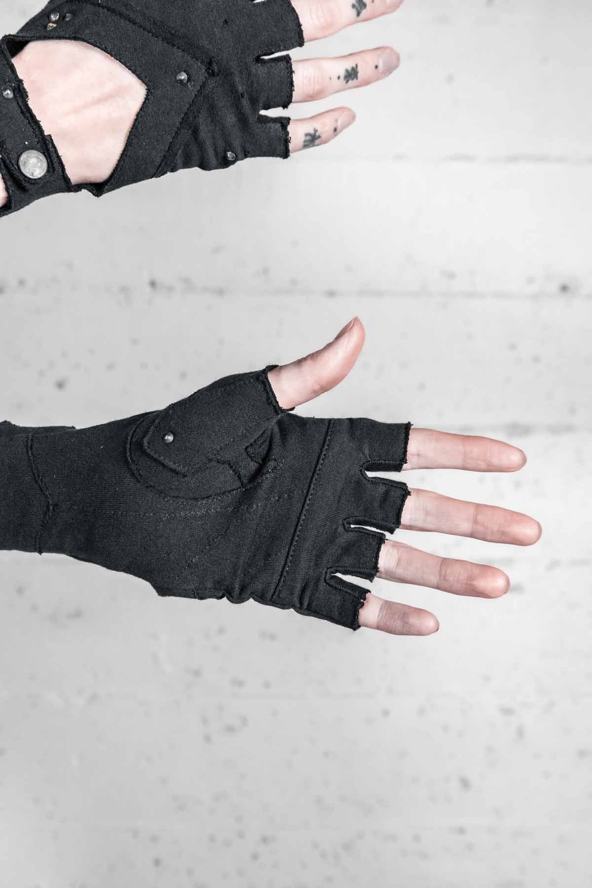 Minaret Gauntlets