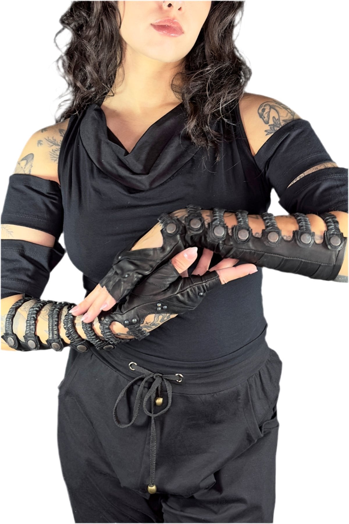 Minaret Leather Gauntlets