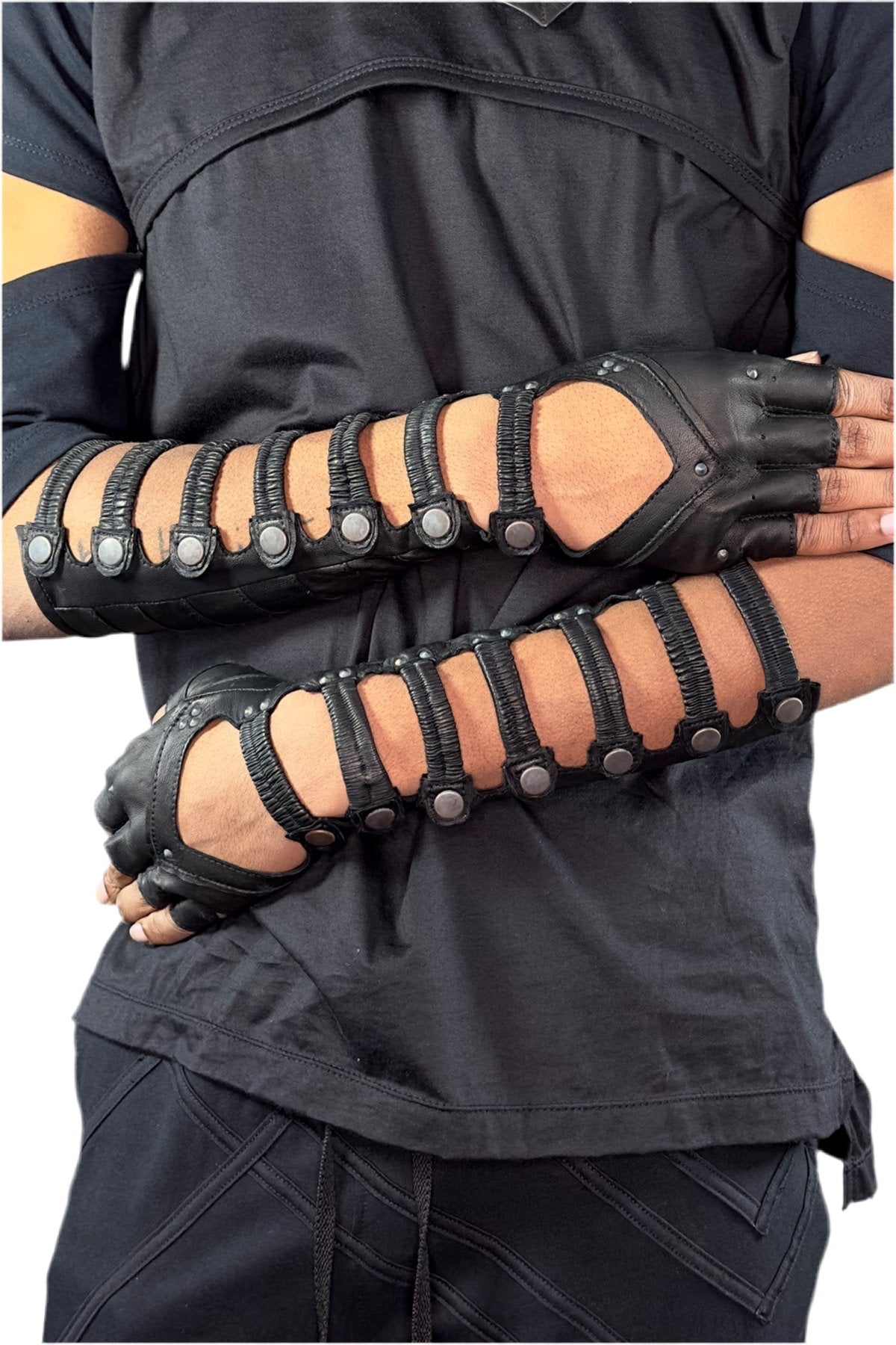 Minaret Leather Gauntlets