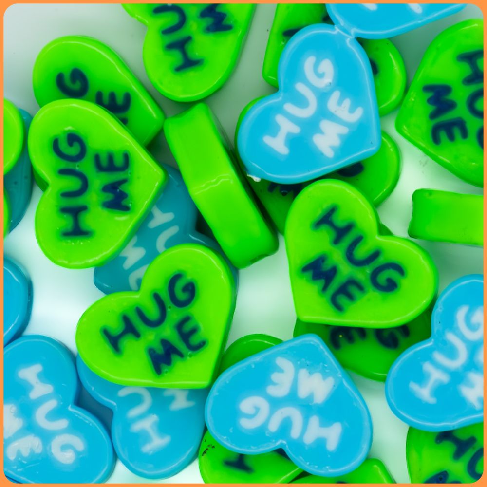 Hug Me Kandi Bead