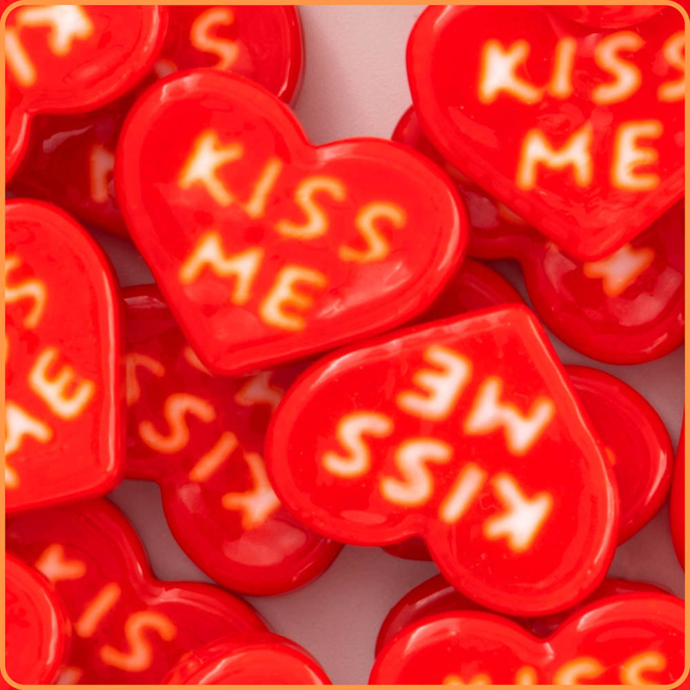Kiss Me Kandi Bead